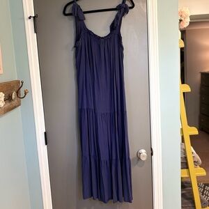 Elegant Navy Sleeveless Dress